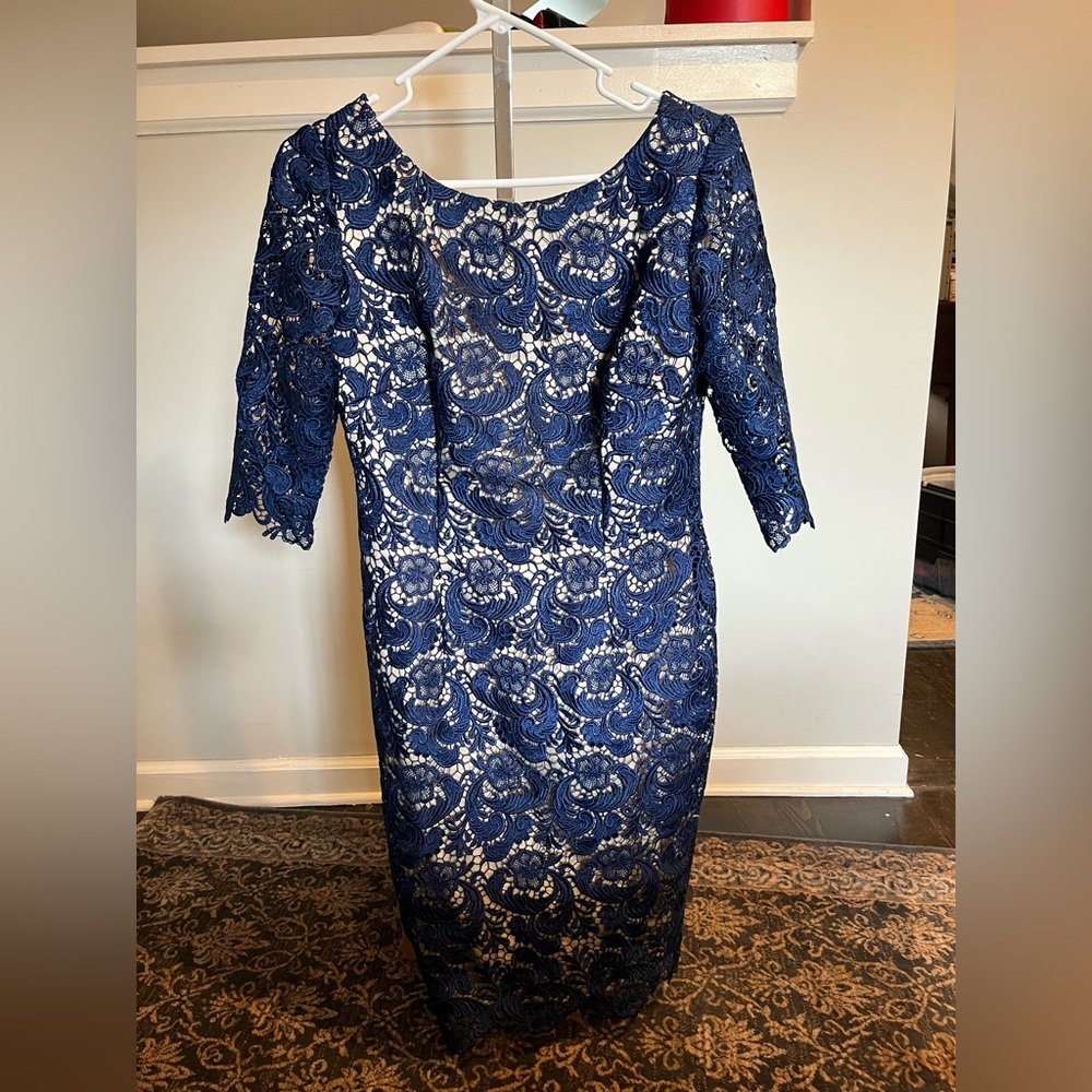 Eliza J Blue Navy Lace Shift Cocktail Dress size 8